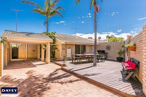 4/218 Westview St, Scarborough, WA 6019