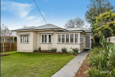 49a Bridge St, Mount Lofty, QLD 4350