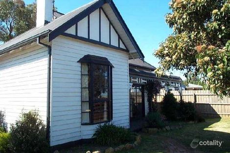 32 Holts Lane, Darley, VIC 3340