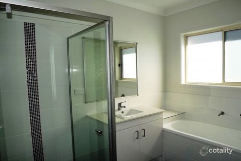Property photo of 542 Gainsborough Drive Pimpama QLD 4209