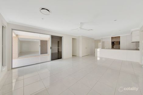 Property photo of 34 Bauhinia Street Boyne Island QLD 4680