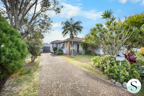 15 Carawa St, Blacksmiths, NSW 2281