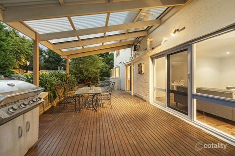 Property photo of 7 Carmel Close Greensborough VIC 3088