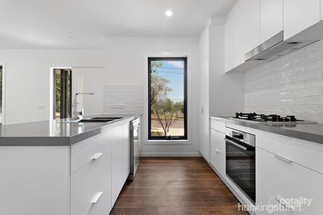 Property photo of 1/60 Hull Road Croydon VIC 3136