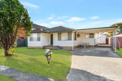 13 Lynesta Ave, Fairfield West, NSW 2165
