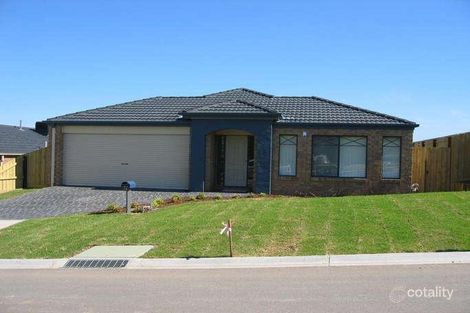 Property photo of 4 Lorikeet Drive Berwick VIC 3806