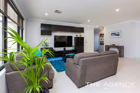 Property photo of 11 Kalbarri Pass Jane Brook WA 6056