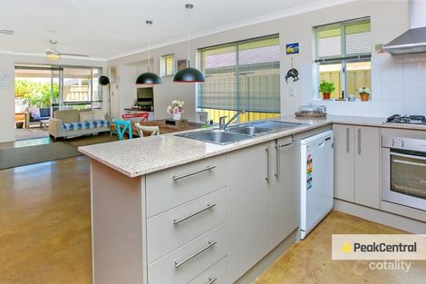 Property photo of 6 Beal Lane Hammond Park WA 6164