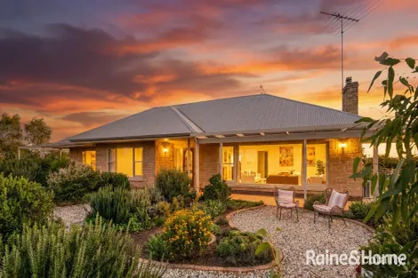 232 Braewood Rd, Sandergrove, SA 5255