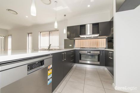 Property photo of 7 Bowen Close Jordan Springs NSW 2747