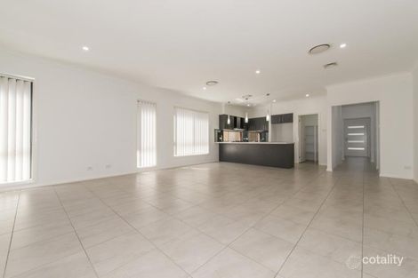 Property photo of 7 Bowen Close Jordan Springs NSW 2747