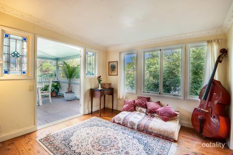 Property photo of 41 School Street Kincumber NSW 2251