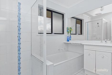 Property photo of 3 Vostok Cove Cameron Park NSW 2285