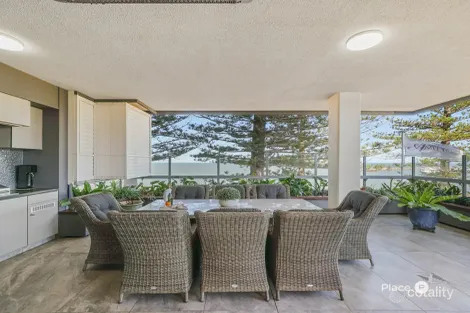 101/2 PRINCE EDWARD PDE, REDCLIFFE, QLD 4020