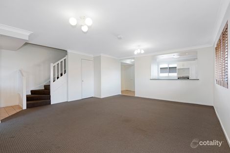 Property photo of 2/82 Manchester Terrace Indooroopilly QLD 4068