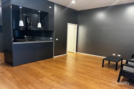 2/8 Polson Way, Cranbourne West, VIC 3977