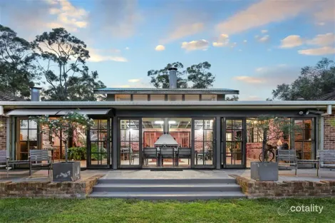 Property photo of 18 Emperor Place Kenthurst NSW 2156