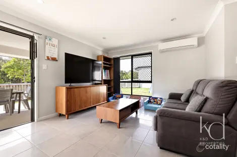 Property photo of 6 Hollyhock Place Caboolture QLD 4510