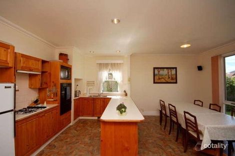 Property photo of 1 Centre Road Carnegie VIC 3163