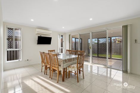 Property photo of 34 Dinnigan Crescent Durack QLD 4077