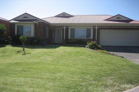 12 The Bend, Thomastown, VIC 3074