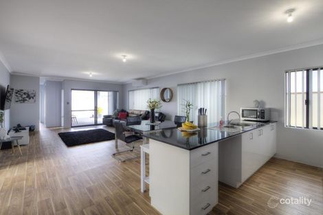 Property photo of 33 Boulton Loop Ellenbrook WA 6069