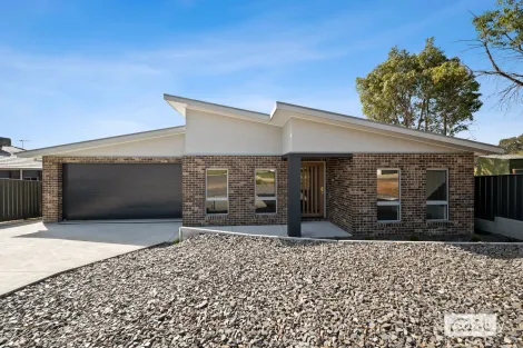 11 Picton Ct, Thurgoona, NSW 2640