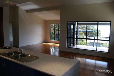 Property photo of 1/5 Baker Court Point Lookout QLD 4183