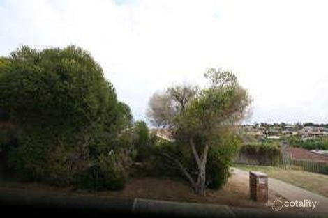 30 Zwerner Dr, Hallett Cove, SA 5158