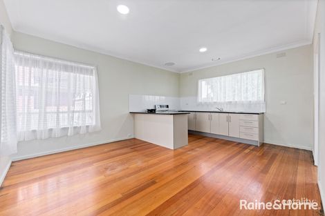 Property photo of 3 Buckley Avenue Sunshine North VIC 3020