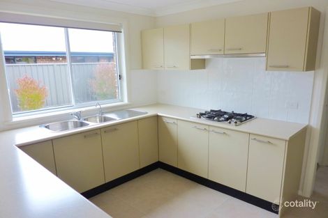 Property photo of 2 Paperbark Court Fern Bay NSW 2295