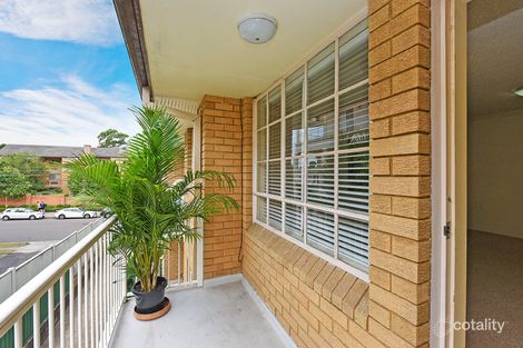 Property photo of 13/2A Yardley Avenue Waitara NSW 2077