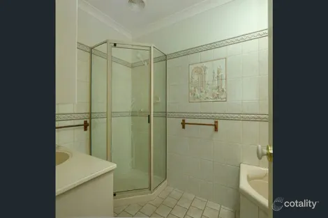 Property photo of 2/17 Beer Court Kearneys Spring QLD 4350