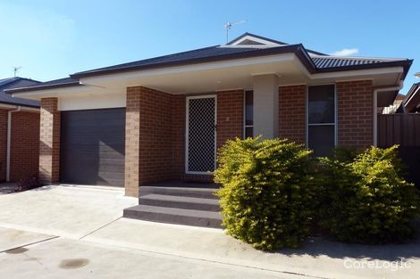 Property photo of 2/61 Clayton Crescent Rutherford NSW 2320