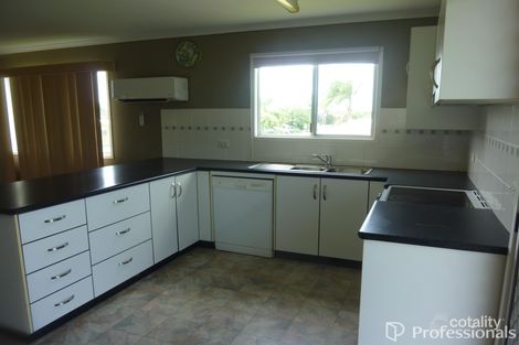Property photo of 12 Nicklin Drive Beaconsfield QLD 4740