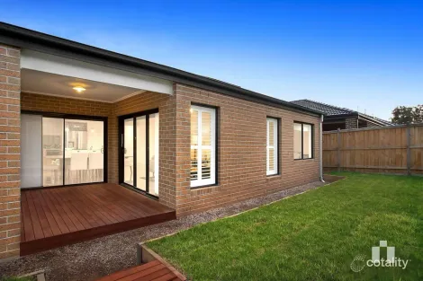 Property photo of 11 Tosca Way Doreen VIC 3754
