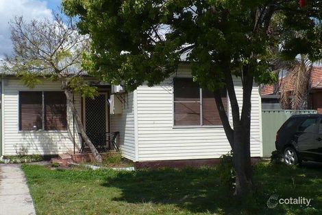 Property photo of 1/23 Fields Road Macquarie Fields NSW 2564