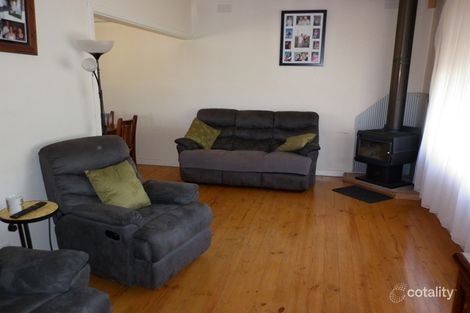 Property photo of 9 Sparrow Avenue Mount Gambier SA 5290