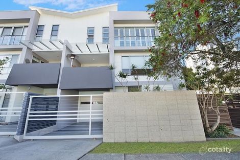 Property photo of 1/1 Elder Entrance Burleigh Heads QLD 4220