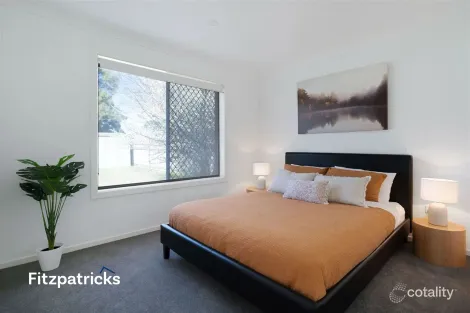 Property photo of 20 Incarnie Crescent Wagga Wagga NSW 2650