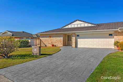 Property photo of 2/1 Robur Court Tuncurry NSW 2428