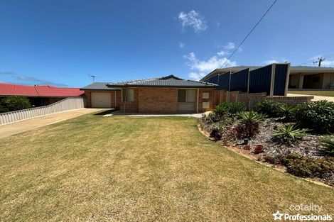 11b Queenscliff Cl, Tarcoola Beach, WA 6530
