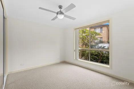 Property photo of 2/14 Raymond Road Thirroul NSW 2515