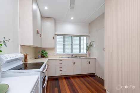 Property photo of 10 Eclipse Street Rowes Bay QLD 4810