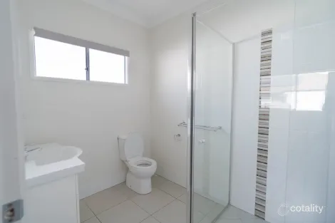 Property photo of 2 Yale Street Pimpama QLD 4209