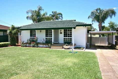Property photo of 62 Captain Cook Drive Willmot NSW 2770