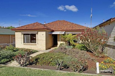 Property photo of 76 Stornaway Road Queanbeyan NSW 2620