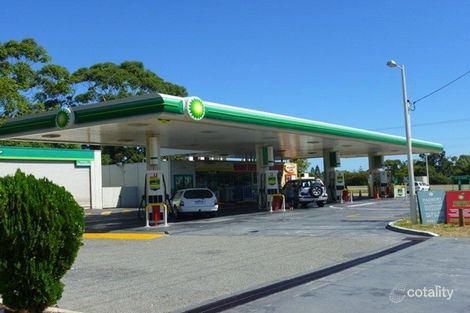 2 Warburton Ave, Padbury, WA 6025