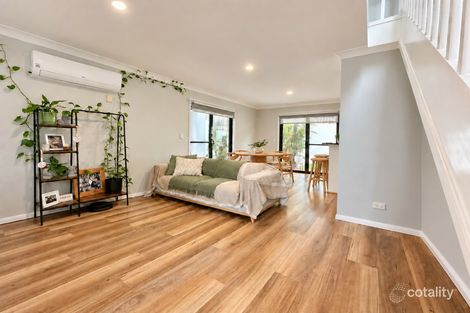 Property photo of 18 Bourton Road Merrimac QLD 4226