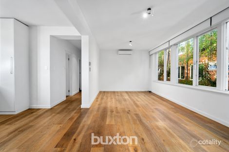 Property photo of 8/5 Alfriston Street Elwood VIC 3184